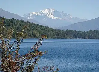 Image illustrative de l’article Lac Rara