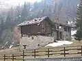Un rascard dans le village de Chardonney