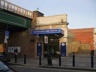 Image illustrative de l’article Ravenscourt Park (métro de Londres)