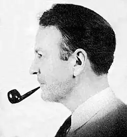 Description de l'image Raymond Chandler (Lady in the Lake portrait, 1943).jpg.