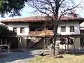 Maison natale de Raïna Kniaguinia - maison traditionnelle du XIXe&nbsp;siècle (restaurée)