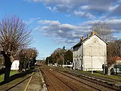 Les voies en gare de Razac.