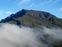 Le piton des Neiges