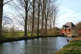 Rebaix, le vieux moulin "de Tenre" (1720).