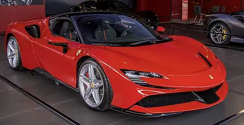 Ferrari SF90 Stradale (2019).