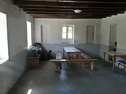 Une pièce.