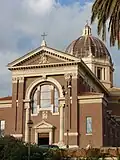 La façade et la coupole
