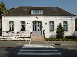 La mairie.
