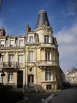 Aux n°11 et 13