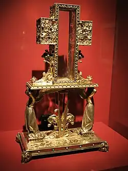 Reliquaire du clou et du bois de la croix de Jésus de Nazareth, Cathédrale Notre-Dame de Paris.