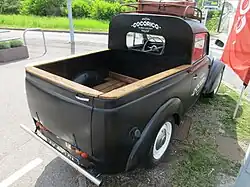 Pick-up.