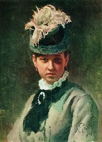 Portrait d'une femme brune.