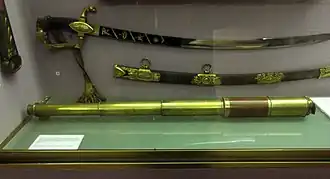 La longue-vue utilisée par Napoléon Ier en 1815 lors de son retour de l'île d'Elbe.