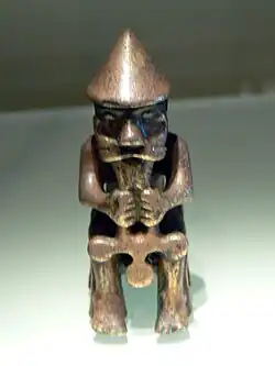 Statuette en bronze de Thor trônant avec son marteau, Musée national d'Islande, Reykjavik (ca.1000 AD).