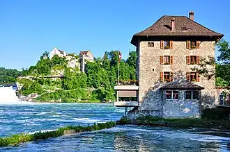 Laufen-Uhwiesen