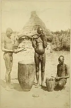 Musiciens Bari, Soudan, 1877–1880.