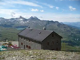 Le refuge Duc des Abruzzes à l'Oriondé.