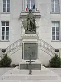 Monument aux morts.