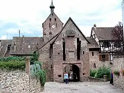 Porte Haute.