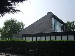 La synagogue.