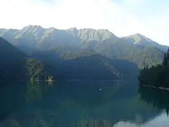 Image illustrative de l’article Lac Ritsa