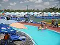 Rivière paresseuse vu d'un des ponts qui l'enjambe à l'aqualand Lompi Family Park à Djerma