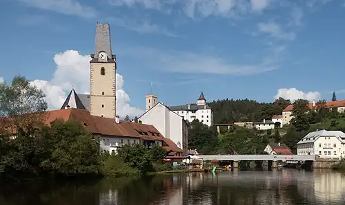 L'église Saint-Nicolas.