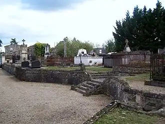Vue d'ensemble du cimetière (oct.&nbsp;2012)