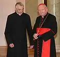 Roman Indrzejczyk&nbsp;(pl)(à gauche),aumônier du président [28]