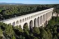 Aqueduc de Roquefavour vu de la falaise à l'Est.