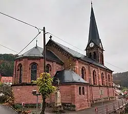 Église Notre-Dame-de-la-Nativité.
