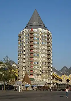 La Blaaktoren.