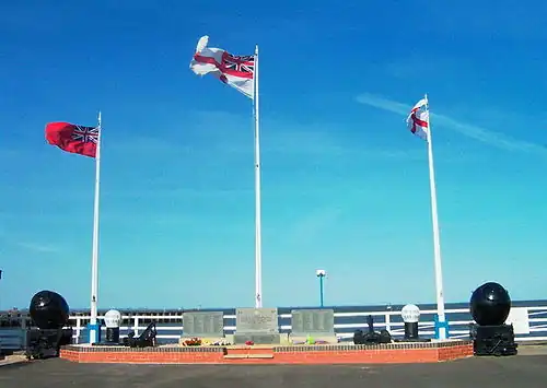 Hommage aux démineurs de 1940-1945 sur le dock de Grimsby.
