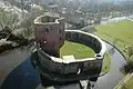 Le château en vue aérienne.
