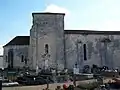 Vue nord-est de l'église (août&nbsp;2012)