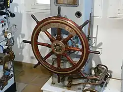 La barre à roue du Clemenceau.