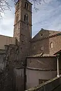 Clocher et abside paléochrétienne.
