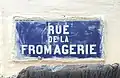 Voir la plaque.