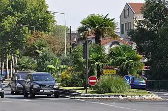Image illustrative de l’article Avenue Napoléon-Bonaparte (Rueil-Malmaison)