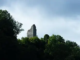 Ruines du château de Beaufort à Ben-Ahin