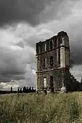 Ruines du château d'Ormeignies