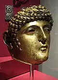 Masque de casque de cavalier romain trouvé aux Pays-Bas.
