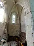 Chapelle sud ; à gauche, le croisillon.