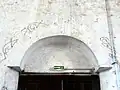 Peinture murale au revers de la façade.