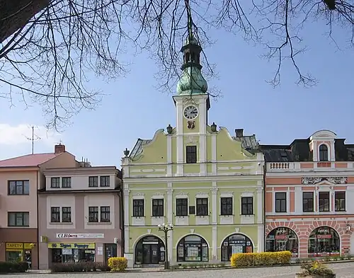 Hôtel de ville.