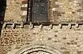 Église Notre-Dame, des modillons.