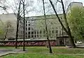 Le bâtiment des tribunaux municipaux (vu de l’est).