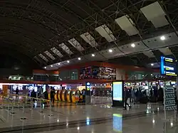Hall des départs.