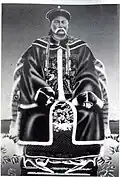 Deo Van Tri en costume de Mandarin Chinois  (Regina :  1849 - 1908)