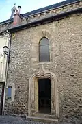 Entrée de la chapelle